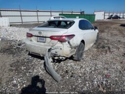 
										2019 Toyota Camry full									
