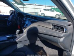 
										2019 Toyota Camry full									