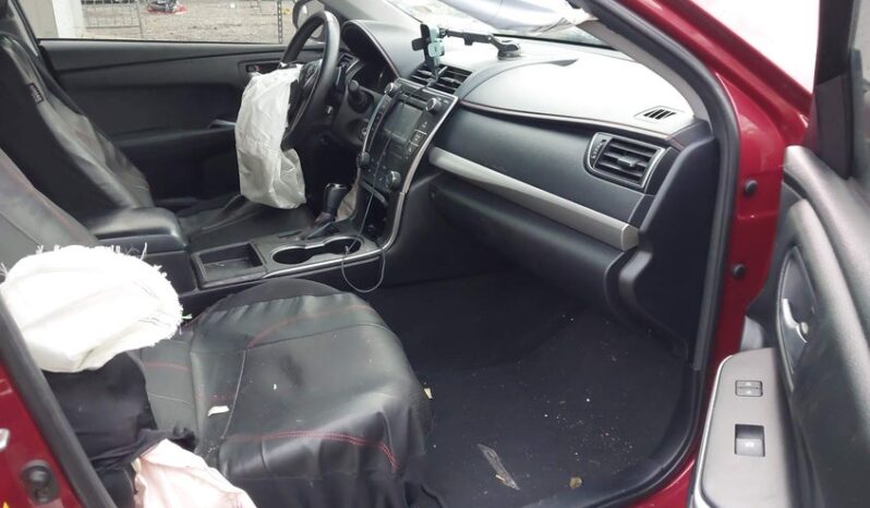 
								2016 Toyota Camry full									