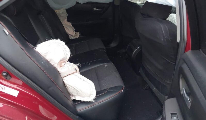 
								2016 Toyota Camry full									