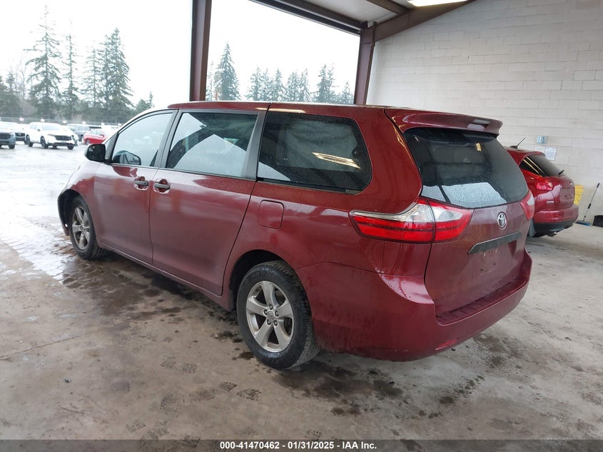 2016 Toyota Sienna
