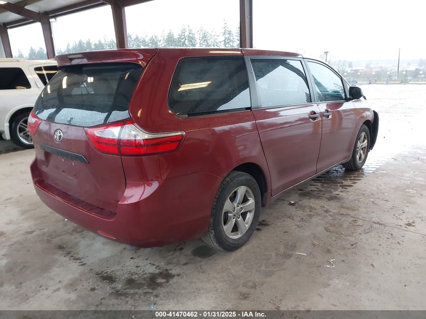 2016 Toyota Sienna