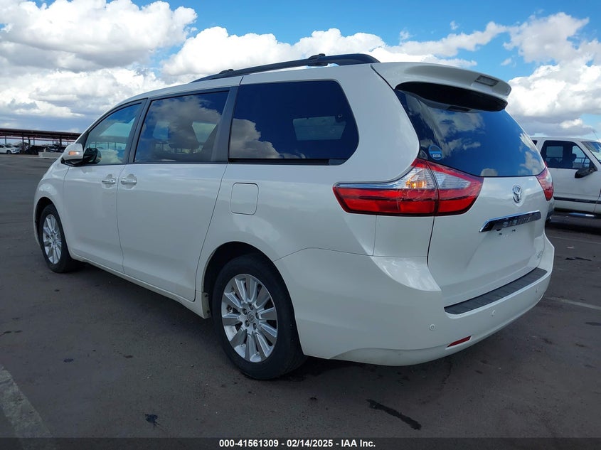 2015 Toyota Sienna