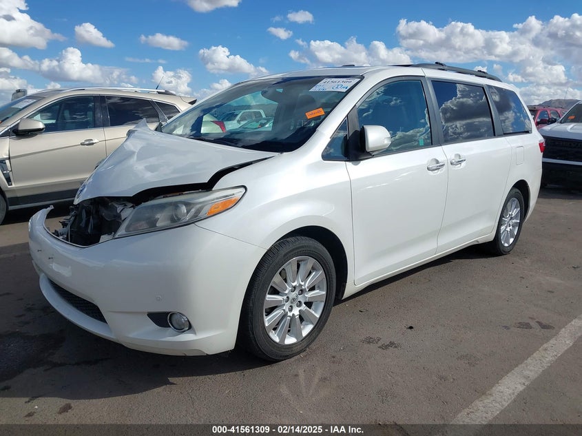 2015 Toyota Sienna