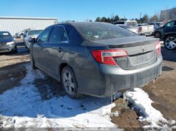 
										2012 Toyota Camry full									