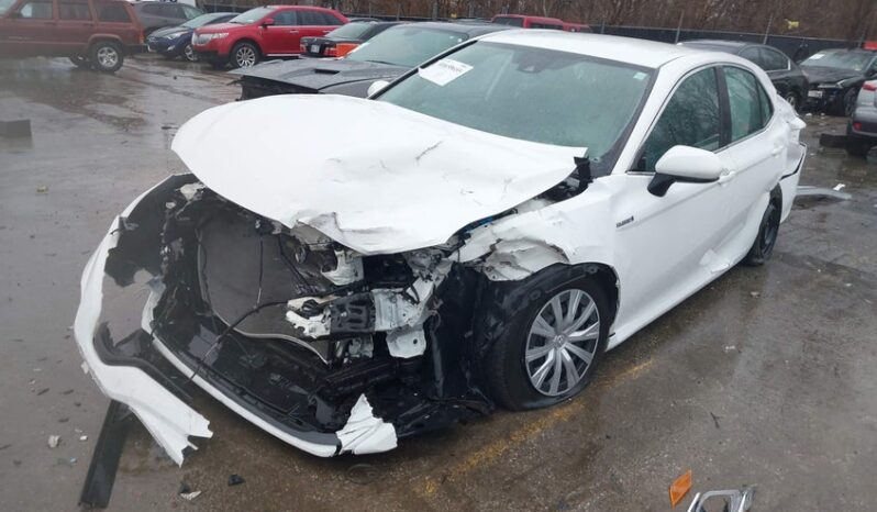 
								2020 Toyota Camry full									