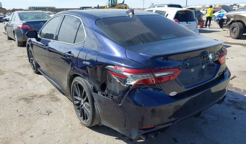 
								2021 Toyota Camry full									