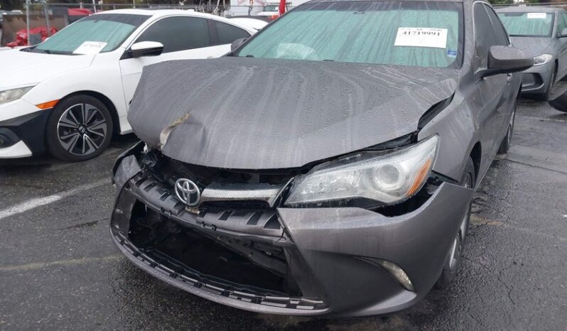 
								2016 Toyota Camry full									