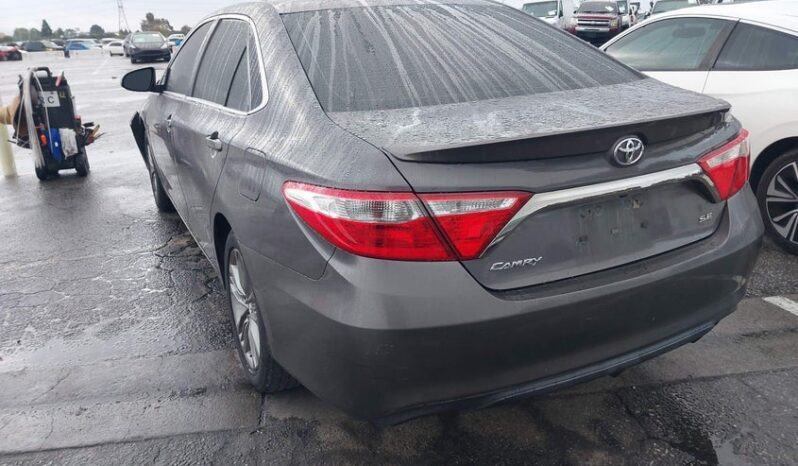 
								2016 Toyota Camry full									