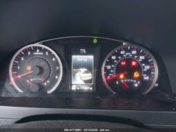 
										2016 Toyota Camry full									