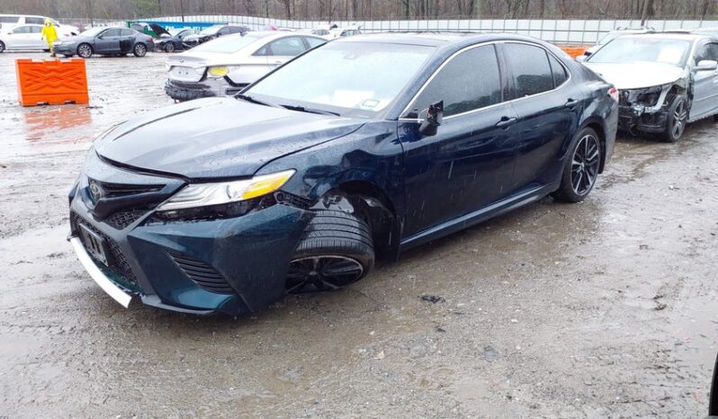 
								2020 Toyota Camry full									