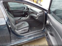 
										2020 Toyota Camry full									