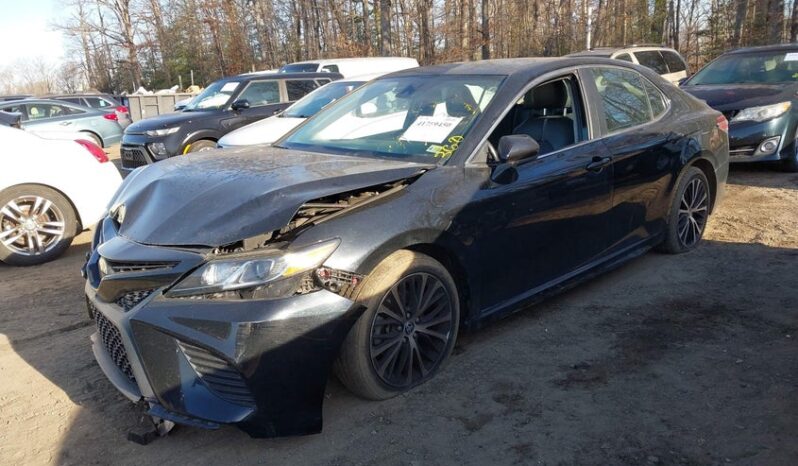 
								2020 Toyota Camry full									
