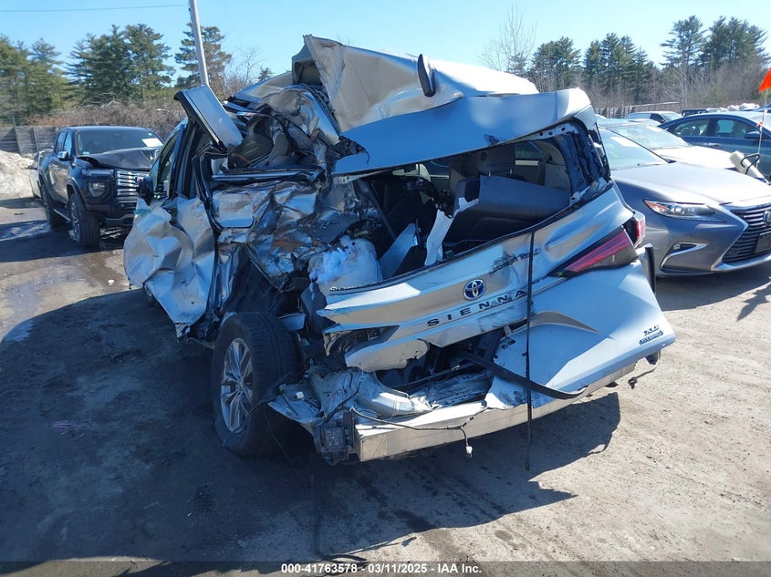 2022 Toyota Sienna