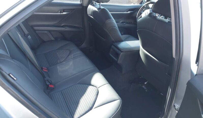 
								2019 Toyota Camry full									