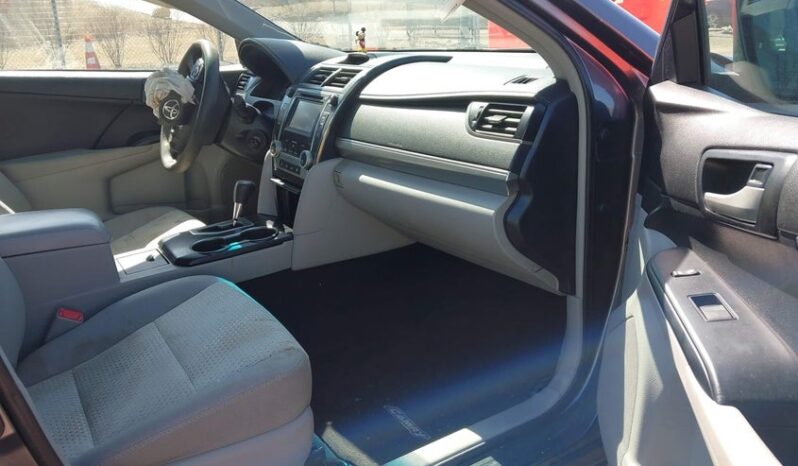 
								2014 Toyota Camry full									