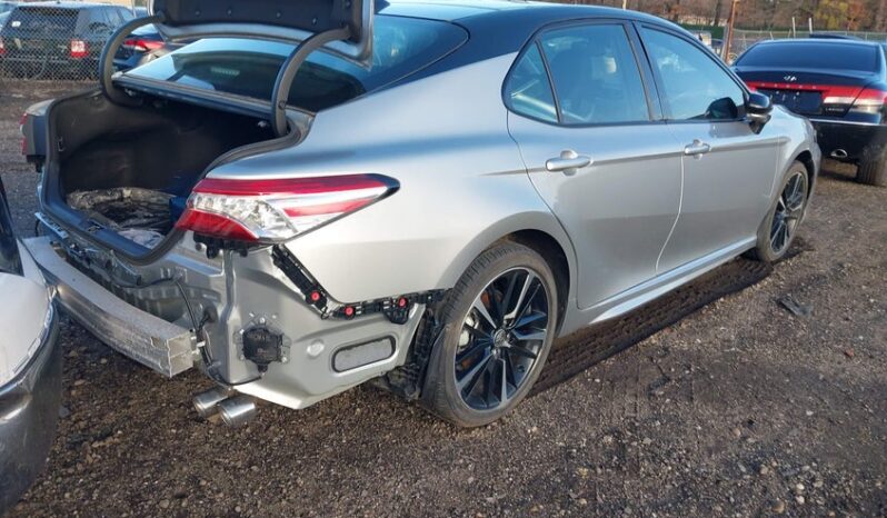 
								2020 Toyota Camry full									