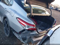 
										2020 Toyota Camry full									