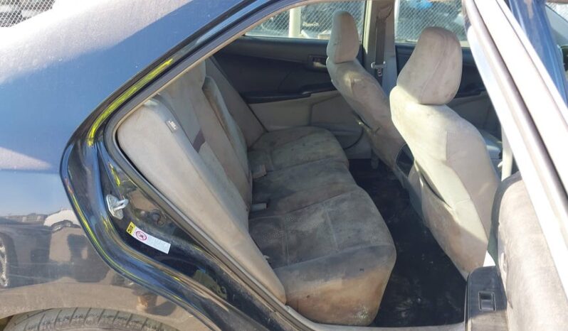 
								2012 Toyota Camry full									
