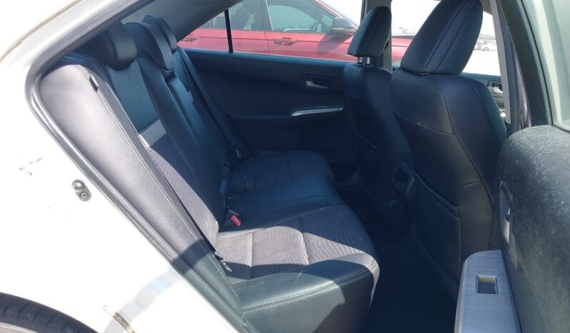 
								2012 Toyota Camry full									
