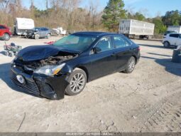 
										2015 Toyota Camry full									