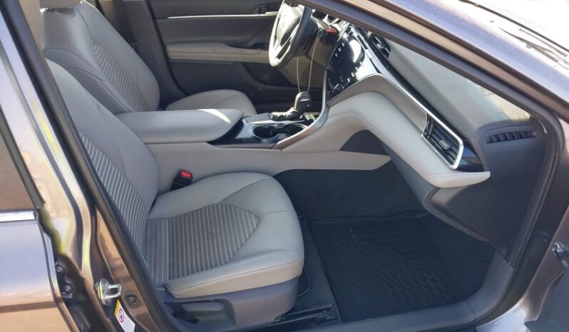 
								2018 Toyota Camry full									