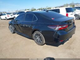
										2024 Toyota Camry full									