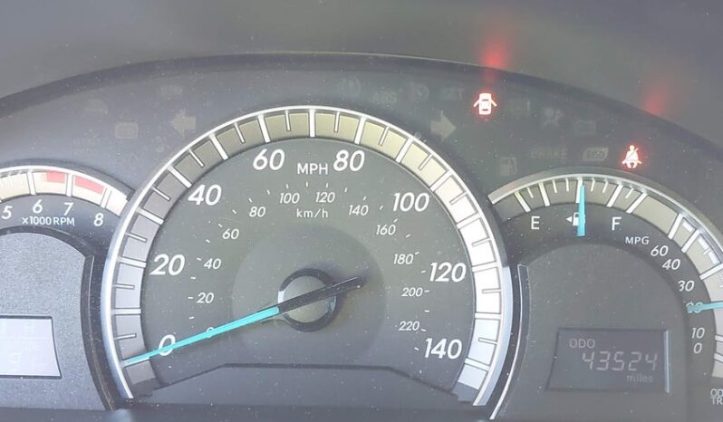 
								2013 Toyota Camry full									