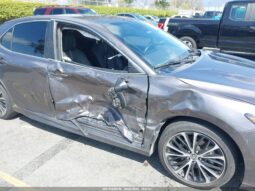 
										2021 Toyota Camry full									
