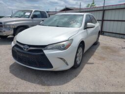 
										2017 Toyota Camry full									