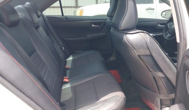 
								2017 Toyota Camry full									