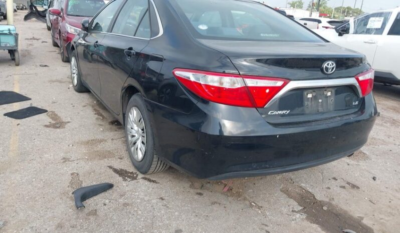 
								2016 Toyota Camry full									