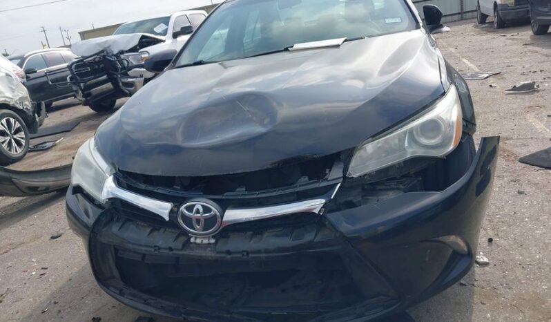 
								2016 Toyota Camry full									