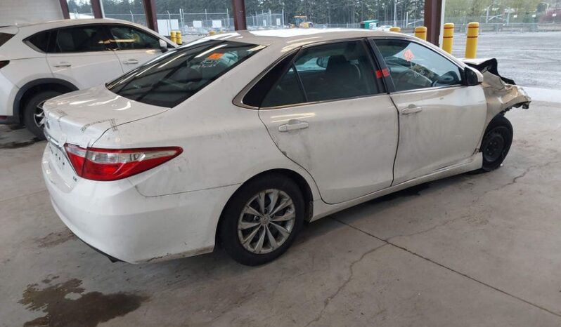 
								2015 Toyota Camry full									