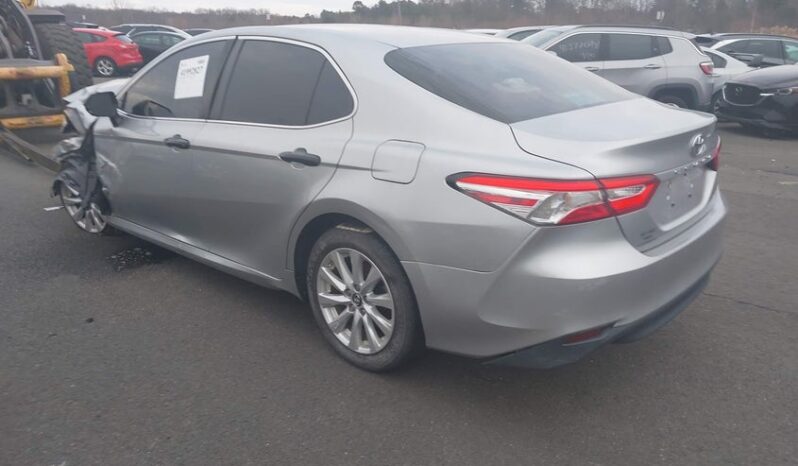 
								2018 Toyota Camry full									