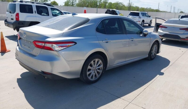 
								2020 Toyota Camry full									