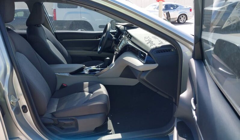 
								2020 Toyota Camry full									