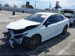 
										2023 Toyota Camry full									