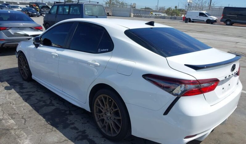 
								2023 Toyota Camry full									
