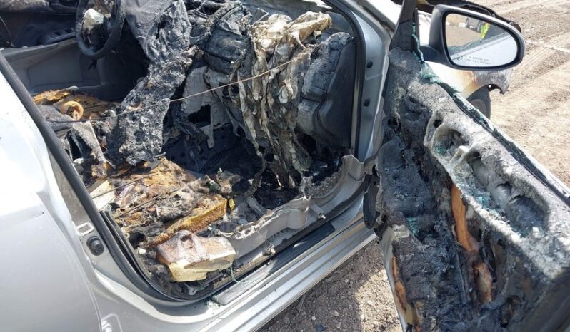
								2013 Toyota Camry full									