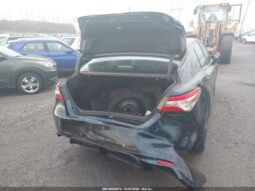 
										2019 Toyota Camry full									