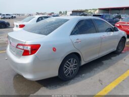 
										2014 Toyota Camry full									