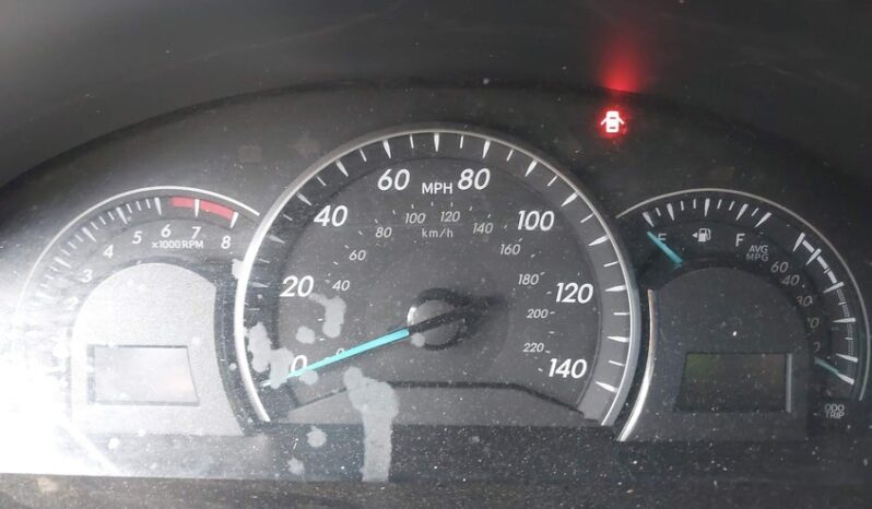 
								2014 Toyota Camry full									