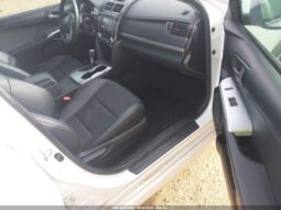 
										2016 Toyota Camry full									