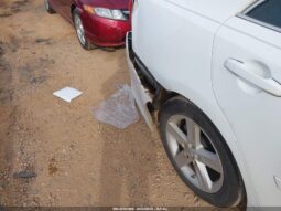 
										2016 Toyota Camry full									