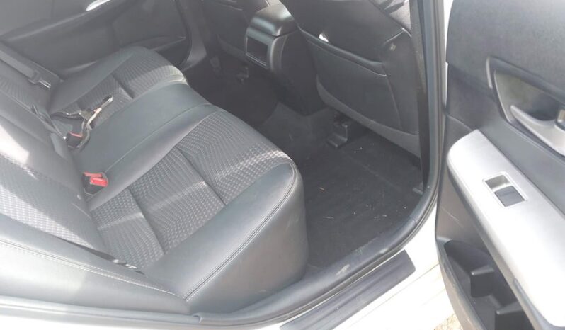 
								2016 Toyota Camry full									