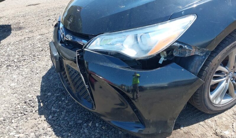 
								2016 Toyota Camry full									