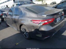 
										2018 Toyota Camry full									