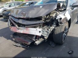 
										2018 Toyota Camry full									