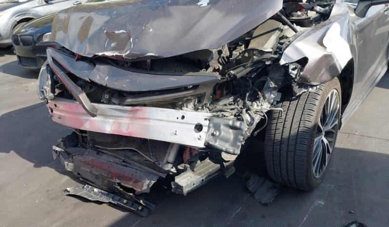 
								2018 Toyota Camry full									